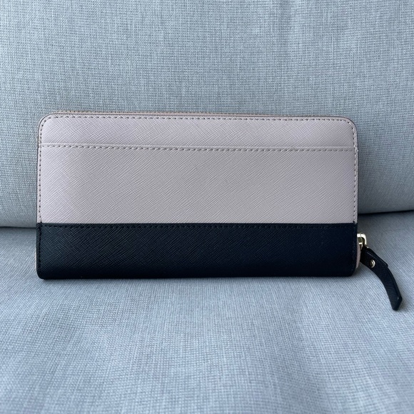 Kate Spade zippered wallet - Picture 7 of 7